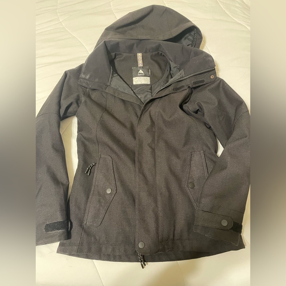 Burton - Women’s black snow/ski coat -S